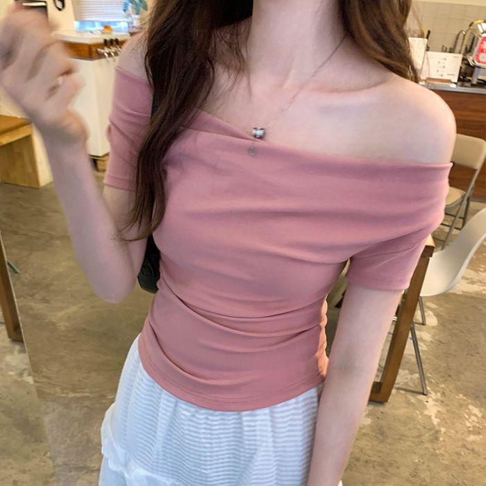 Trendy One-Shoulder Slim Fit Short-Sleeved T-Shirt for Women - Summer 2026 Collection S розовый
Trendy One-Shoulder Slim Fit Short-Sleeved T-Shirt for Women - Summer 2026 Collection S розовый