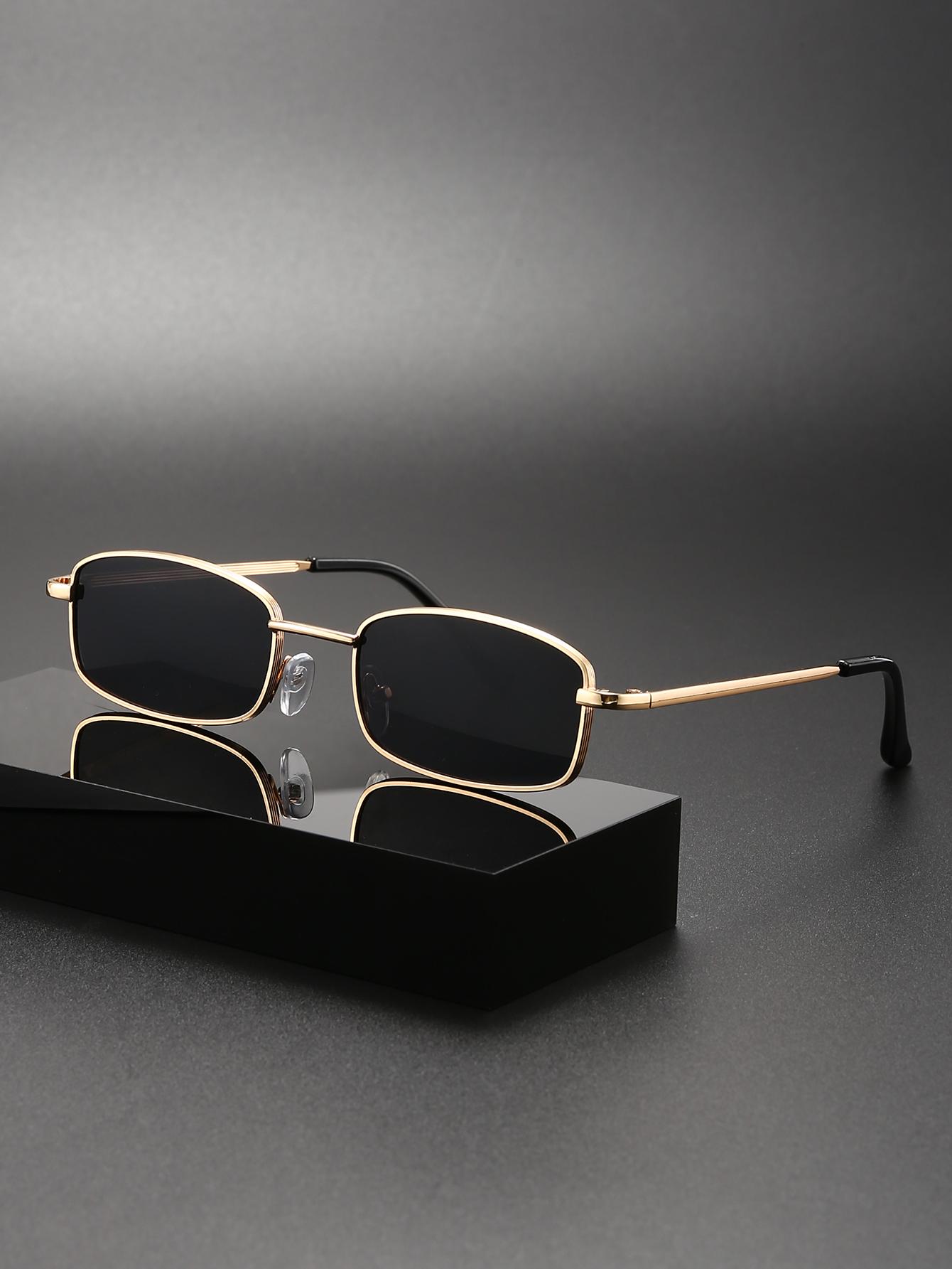 1-Piece Men s Sunglasses Beach Vacation Travel Essential Street Style Photography Must-Have Fashion Accessory чорний
1-Piece Men s Sunglasses Beach Vacation Travel Essential Street Style Photography Must-Have Fashion Accessory чорний
