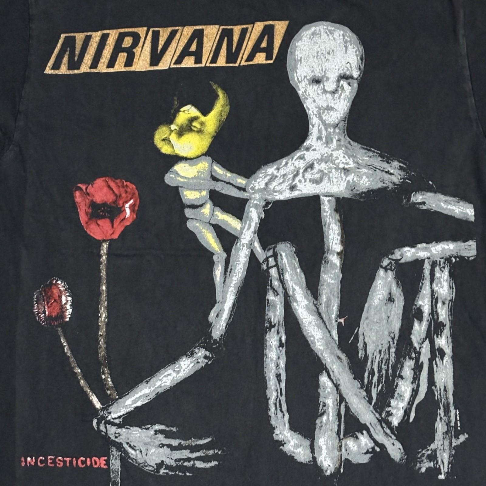 Vintage Nirvana Incesticide Kurt Cobain Size L Single Stitch 90s T-Shirt Mens Womens Tees Top REPRINT XL
Vintage Nirvana Incesticide Kurt Cobain Size L Single Stitch 90s T-Shirt Mens Womens Tees Top REPRINT XL