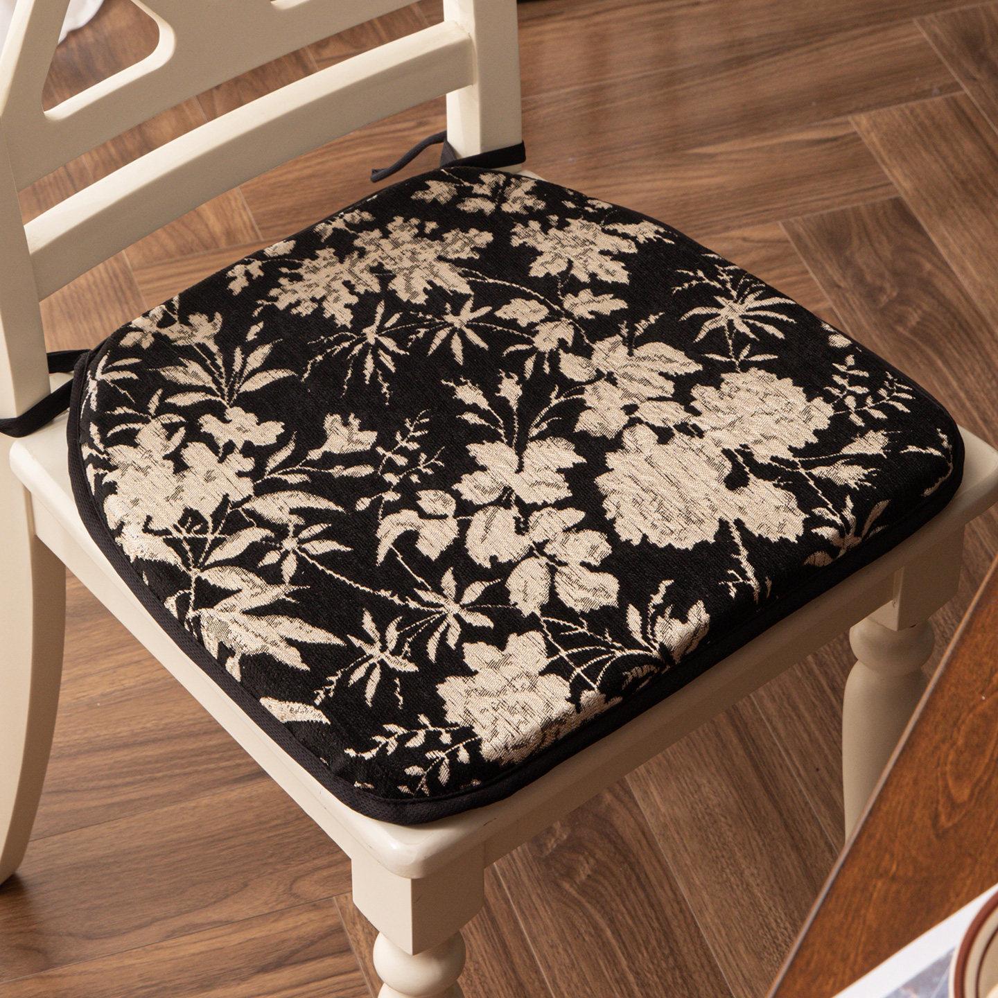 French Style Thickened Sponge Non-Slip Horseshoe Shape Seat Pad Four Seasons Universal Comfort Cushion for Dining & Office Chair U shaped-41X43CM
French Style Thickened Sponge Non-Slip Horseshoe Shape Seat Pad Four Seasons Universal Comfort Cushion for Dining & Office Chair U shaped-41X43CM