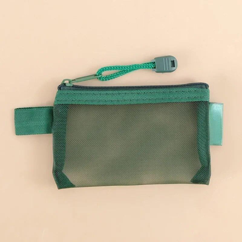 Новый ретро прозрачный сетчатый мешок для монет на молнии ID органайзер для банковских карт чехол портативный ключ наушники кабель для передачи данных зарядное устройство сумка для хранения
Новый ретро прозрачный сетчатый мешок для монет на молнии ID органайзер для банковских карт чехол портативный ключ наушники кабель для передачи данных зарядное устройство сумка для хранения