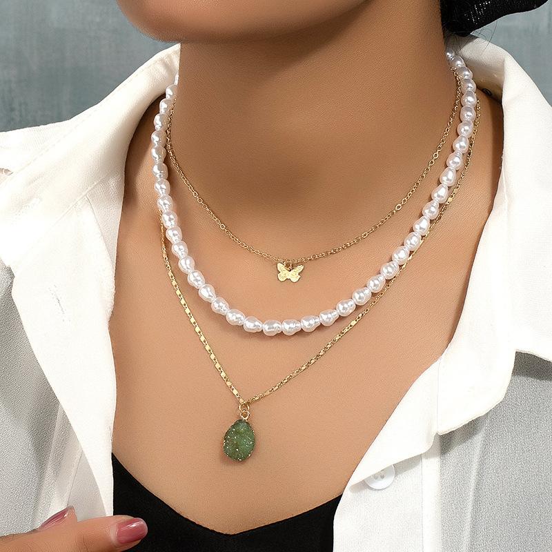 Korean Style Elegant Butterfly Pendant Necklace For Women Niche High-end Multi-layer Stacking
Korean Style Elegant Butterfly Pendant Necklace For Women Niche High-end Multi-layer Stacking
