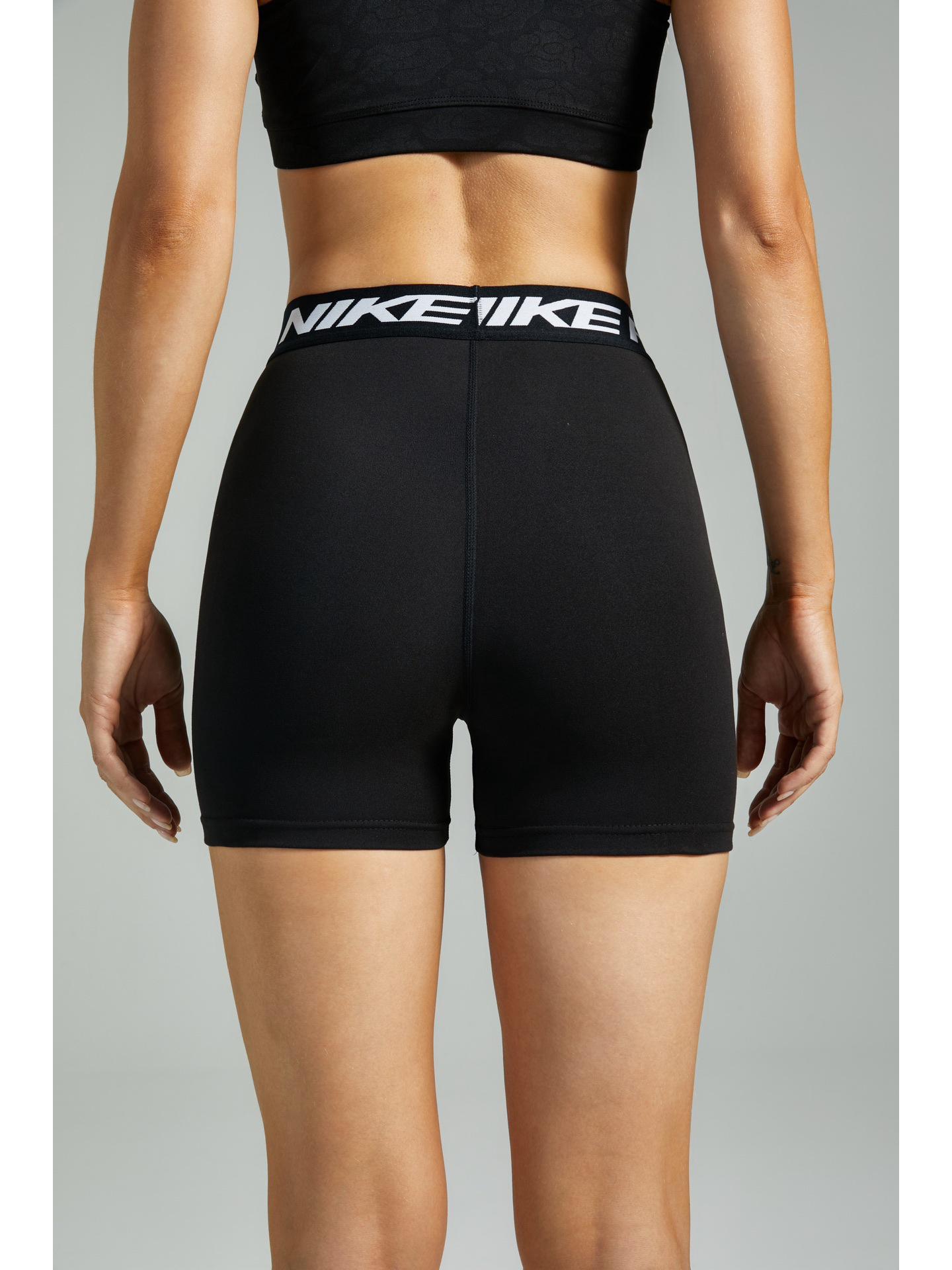 Женский ударопрочный спортивный бюстгальтер с защитой от провисания и комплект для йоги XL
Женский ударопрочный спортивный бюстгальтер с защитой от провисания и комплект для йоги XL