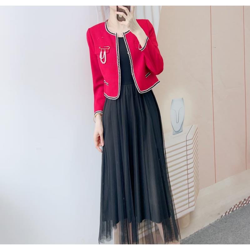 Little Coco Style Two-Piece Set: Jacket Top & Vest Dress L for 108-118 jin красный
Little Coco Style Two-Piece Set: Jacket Top & Vest Dress L for 108-118 jin красный