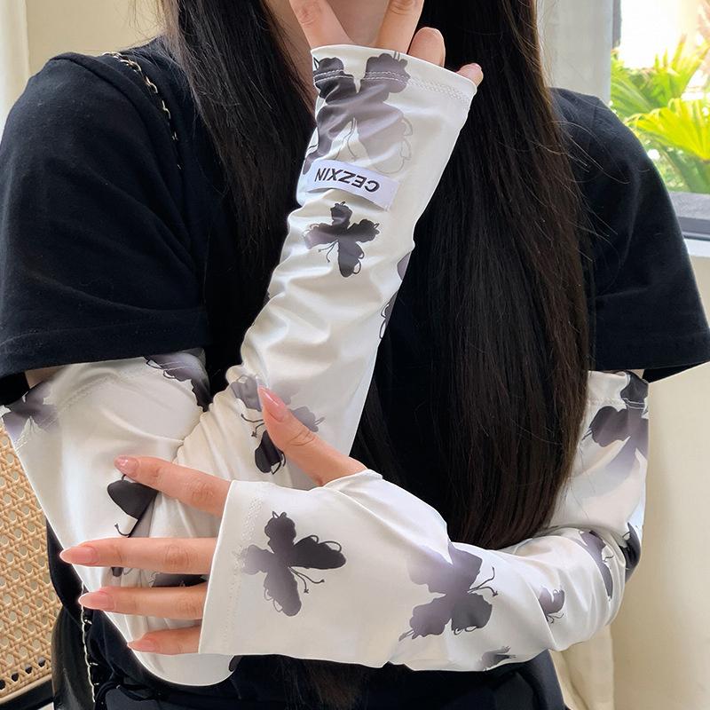 1 Pair Ice Arm Sleeves Sunscreen Elastic Driving Gloves Outdoor Uv Protection Arm Cover Sleeves Lightweight Cool Muff
1 Pair Ice Arm Sleeves Sunscreen Elastic Driving Gloves Outdoor Uv Protection Arm Cover Sleeves Lightweight Cool Muff