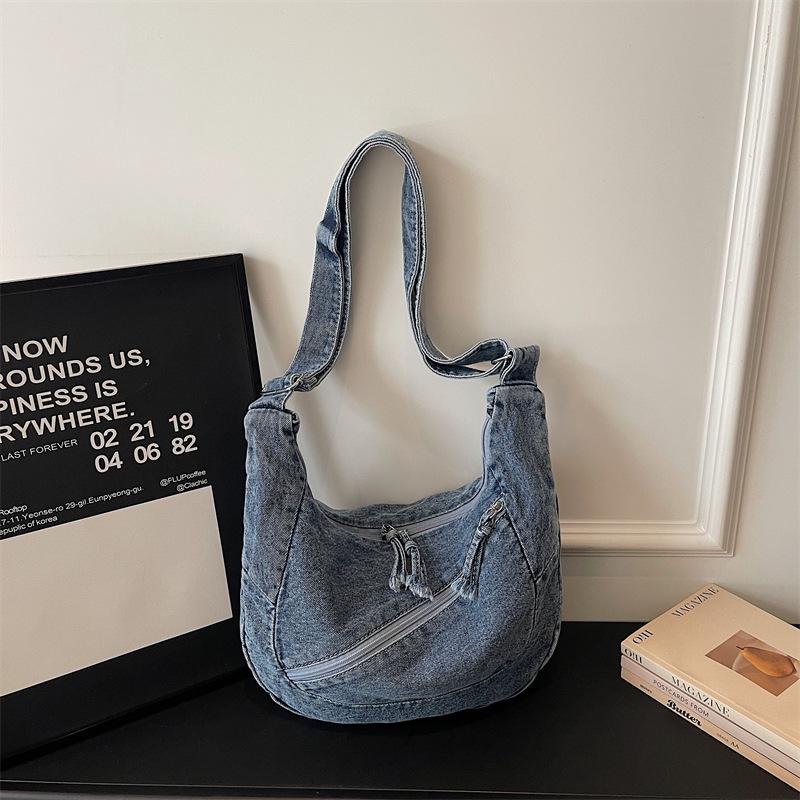 2026 Women s Stylish Personalized Denim Dumpling Bag - Versatile, Trendy Crossbody for Spring
2026 Women s Stylish Personalized Denim Dumpling Bag - Versatile, Trendy Crossbody for Spring