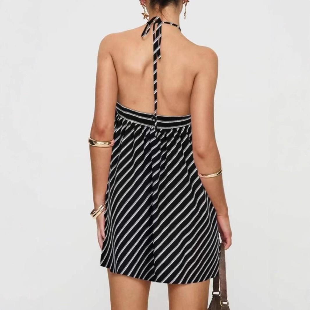 European and American hot girls wear women s clothing, striped neck halter dress, sweet girl style vacation style seaside wear women L
European and American hot girls wear women s clothing, striped neck halter dress, sweet girl style vacation style seaside wear women L