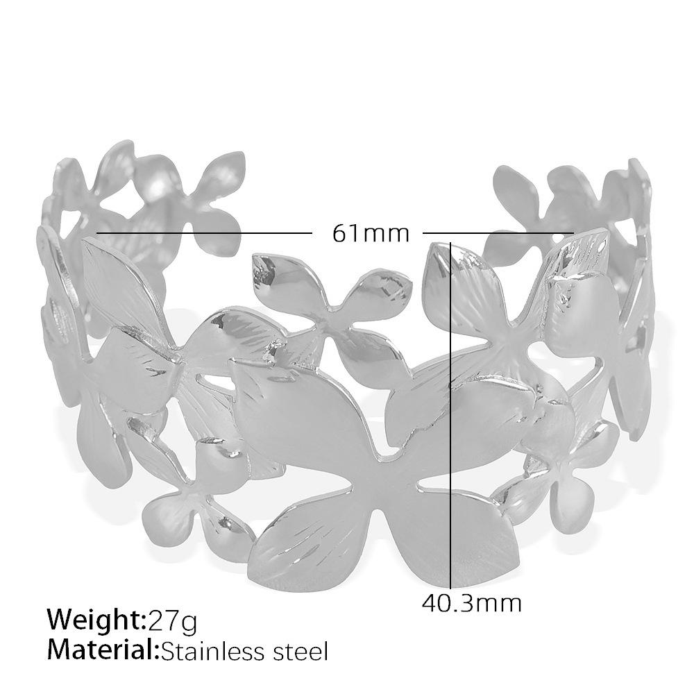 Titanium steel bracelet butterfly leaf hot sale bracelet hollow style single product women
Titanium steel bracelet butterfly leaf hot sale bracelet hollow style single product women
