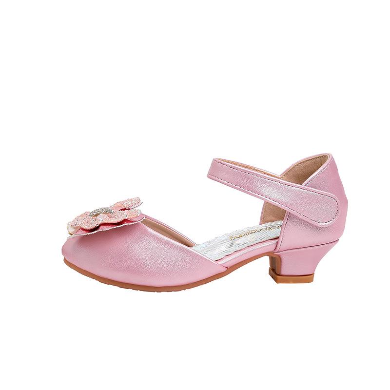Girls high-heeled princess shoes2026New silver Crystal Shoes Performance Shoes Soft Sole Children s Leather Shoes Bowknot Shoes 26 розовый
Girls high-heeled princess shoes2026New silver Crystal Shoes Performance Shoes Soft Sole Children s Leather Shoes Bowknot Shoes 26 розовый