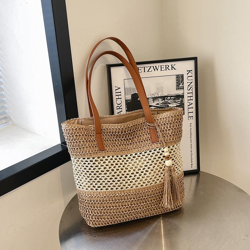 New fashion women s bag, beach bag, tote shoulder bag, straw backpack, tote bag, personalized backpack, simple women s bag хакі
New fashion women s bag, beach bag, tote shoulder bag, straw backpack, tote bag, personalized backpack, simple women s bag хакі