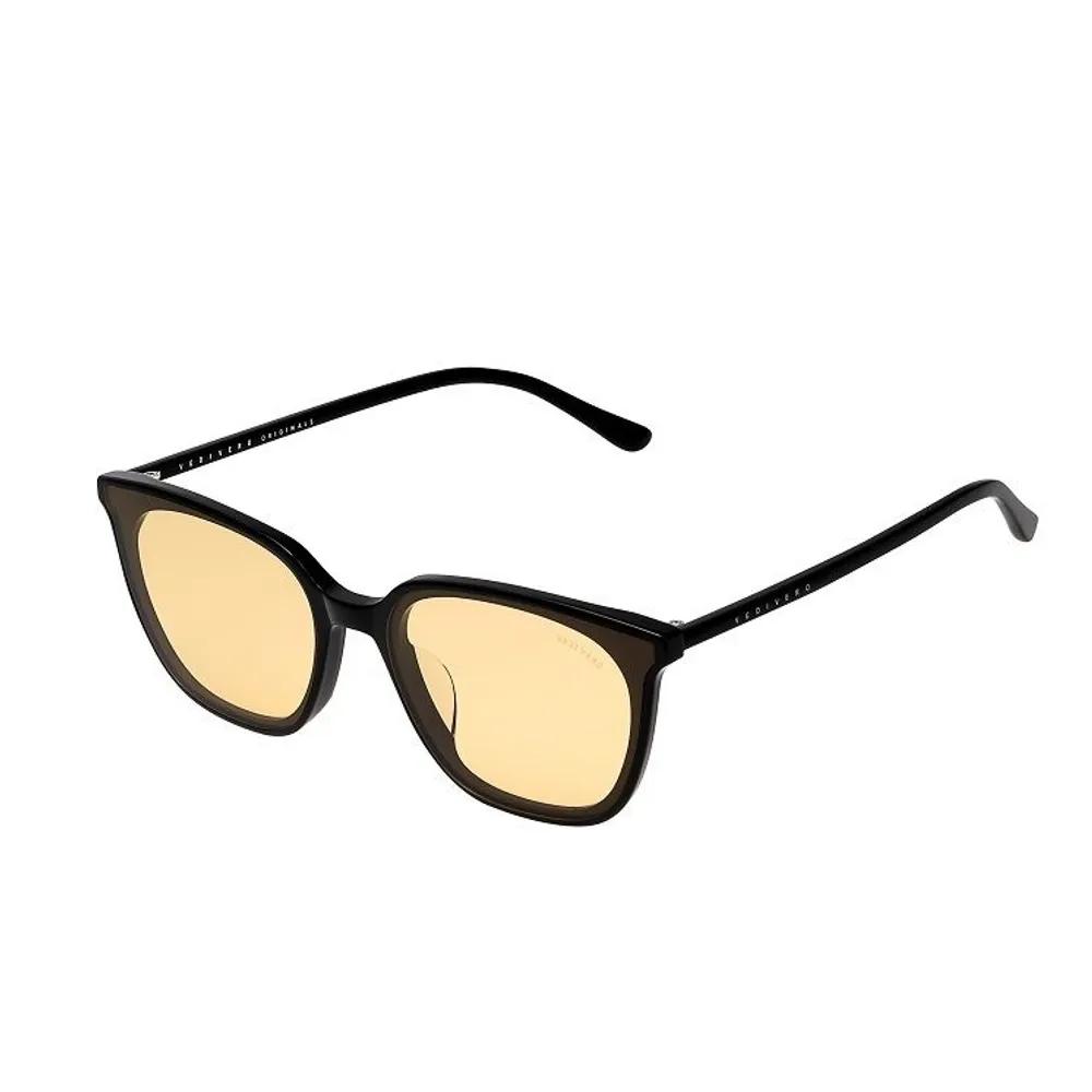 Sunglasses VVD34.YE
Sunglasses VVD34.YE