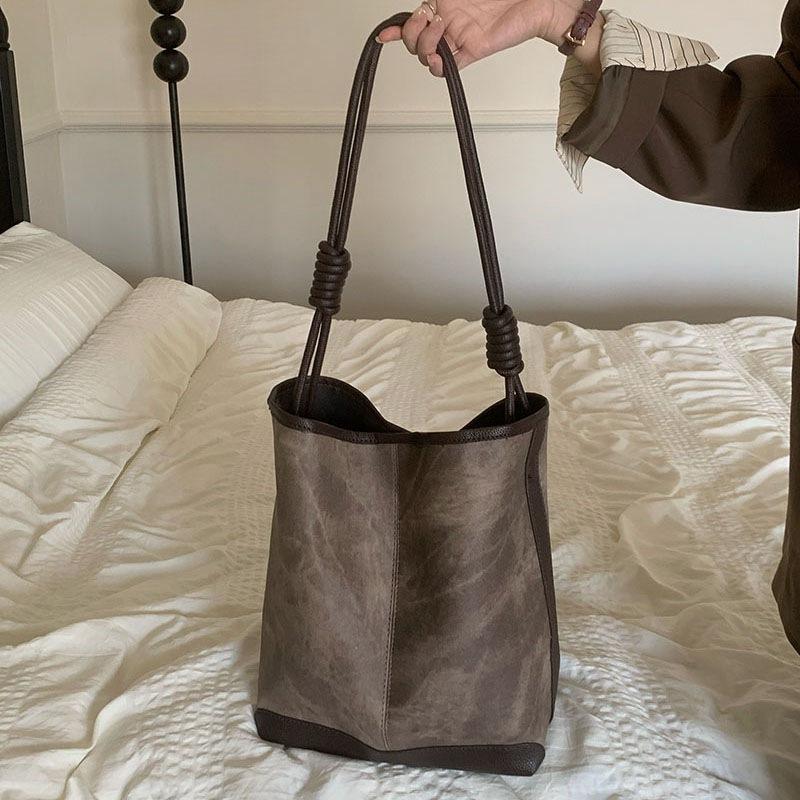 Tote Bag, Women S Bag, Large Capacity Bucket Bag, One-Shoulder Commuter Bag, Large Bag, Bag
Tote Bag, Women S Bag, Large Capacity Bucket Bag, One-Shoulder Commuter Bag, Large Bag, Bag