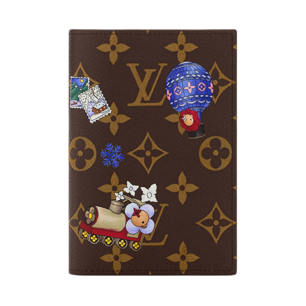 Louis Vuitton Малюнок талісмана Покритий канвас Тримач для паспорта Жіночі аксесуари Коричневий M15320 Gift Set(Basic Set+Box+Shopping Bag)
Louis Vuitton Малюнок талісмана Покритий канвас Тримач для паспорта Жіночі аксесуари Коричневий M15320 Gift Set(Basic Set+Box+Shopping Bag)