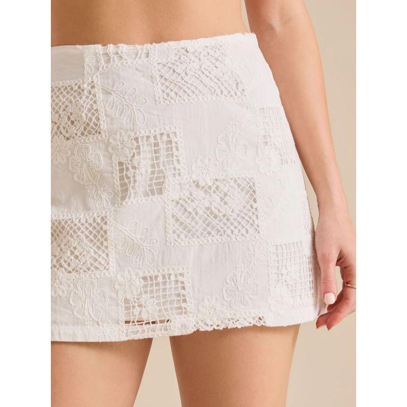 Export USA Expensive Brand A1 * State 100% Cotton Cut Out Sweet Embroidery Skirt C915 White L
Export USA Expensive Brand A1 * State 100% Cotton Cut Out Sweet Embroidery Skirt C915 White L