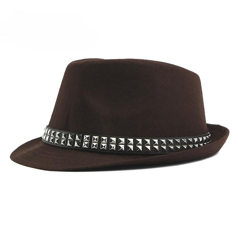 Британская ретро-джазовая шляпа, мужская осенняя новая черная шляпа джентльмена, хип-хоп шляпа с заклепками, женские шляпы для выступлений коричневый
Британская ретро-джазовая шляпа, мужская осенняя новая черная шляпа джентльмена, хип-хоп шляпа с заклепками, женские шляпы для выступлений коричневый