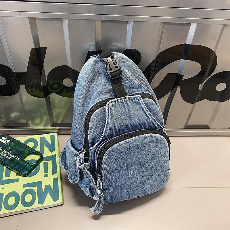 Niche Design Denim Backpack Women S Casual Breast Bag Versatile Light Luxury Trendy Men S Multi-Functional Backpack
Niche Design Denim Backpack Women S Casual Breast Bag Versatile Light Luxury Trendy Men S Multi-Functional Backpack