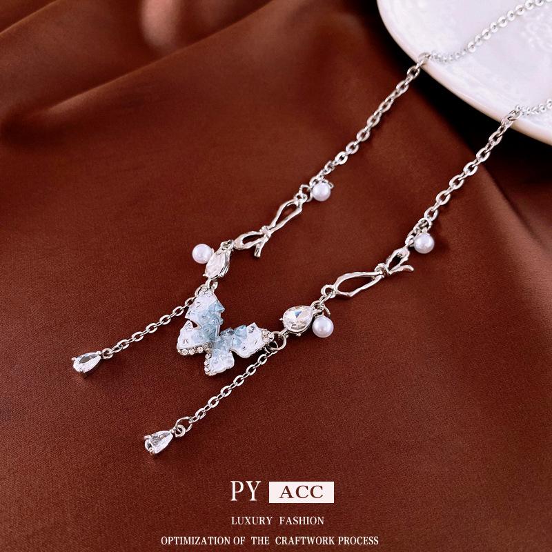 Titanium Zircon Butterfly Crystal Stainless Steel Necklace - Fashionable Clavicle Chain, Versatile High-End Jewelry.
Titanium Zircon Butterfly Crystal Stainless Steel Necklace - Fashionable Clavicle Chain, Versatile High-End Jewelry.