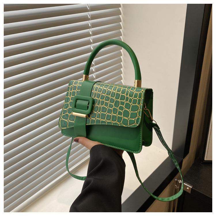 Premium texture foreign style small bag women s summer 2024 new trendy temperament versatile messenger bag fashionable shoulder small square bag зелений
Premium texture foreign style small bag women s summer 2024 new trendy temperament versatile messenger bag fashionable shoulder small square bag зелений