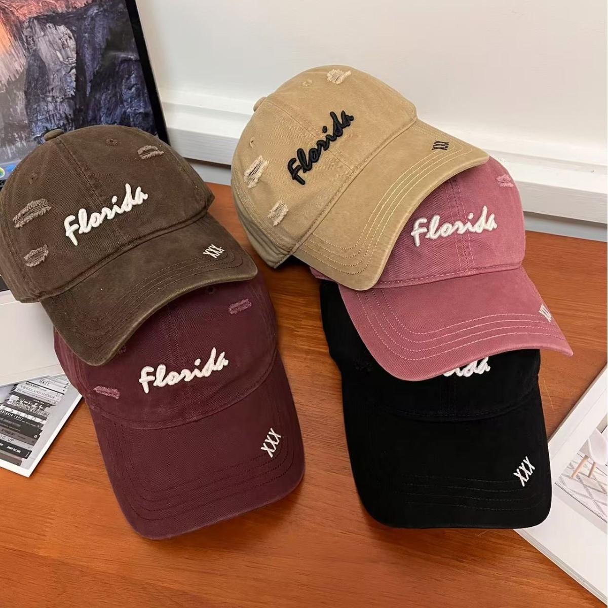 2025 spring hole three-dimensional embroidery baseball cap street face small versatile sunshade couple cap tide M(56-58cm) чёрный
2025 spring hole three-dimensional embroidery baseball cap street face small versatile sunshade couple cap tide M(56-58cm) чёрный
