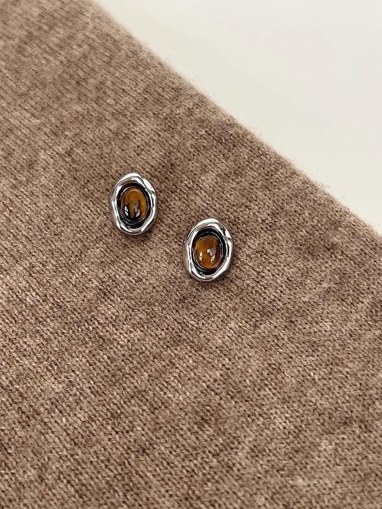 Карамельный мусс серебряная игла осень и зима Маillard тигровый глаз серьги-гвоздики новогодние серьги
Карамельный мусс серебряная игла осень и зима Маillard тигровый глаз серьги-гвоздики новогодние серьги