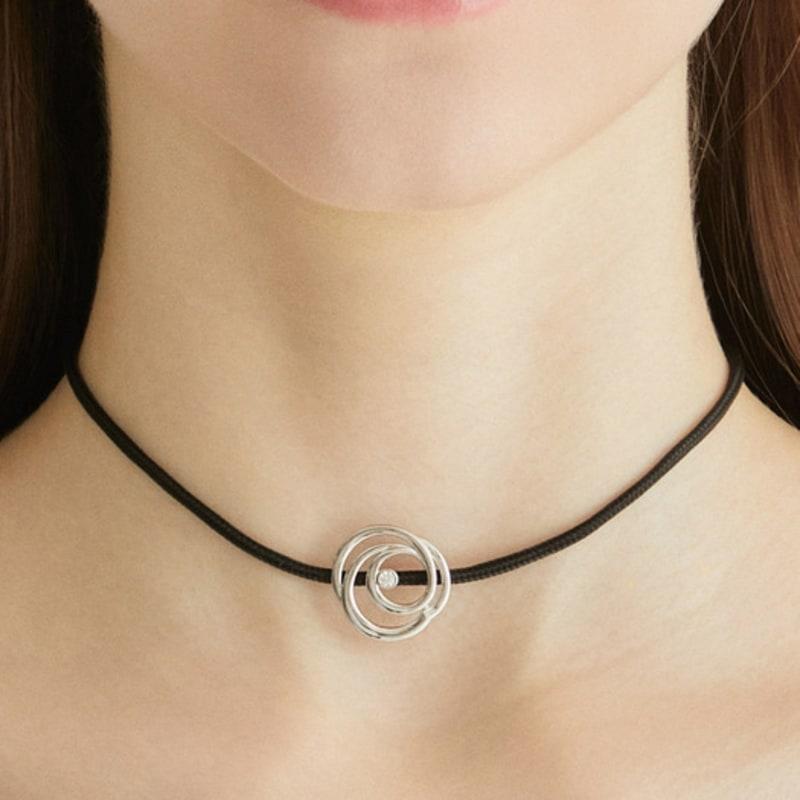 J.ESTINA J.ROSA Necklace (JJL1NQ4BS275SW900) single type
J.ESTINA J.ROSA Necklace (JJL1NQ4BS275SW900) single type