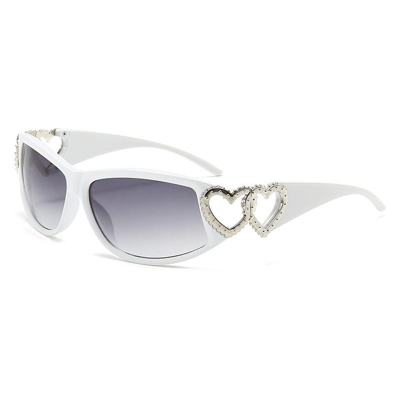 Women Stylish Round Frame With Heart Design For Beach And Outdoor Events White Gray
Women Stylish Round Frame With Heart Design For Beach And Outdoor Events White Gray