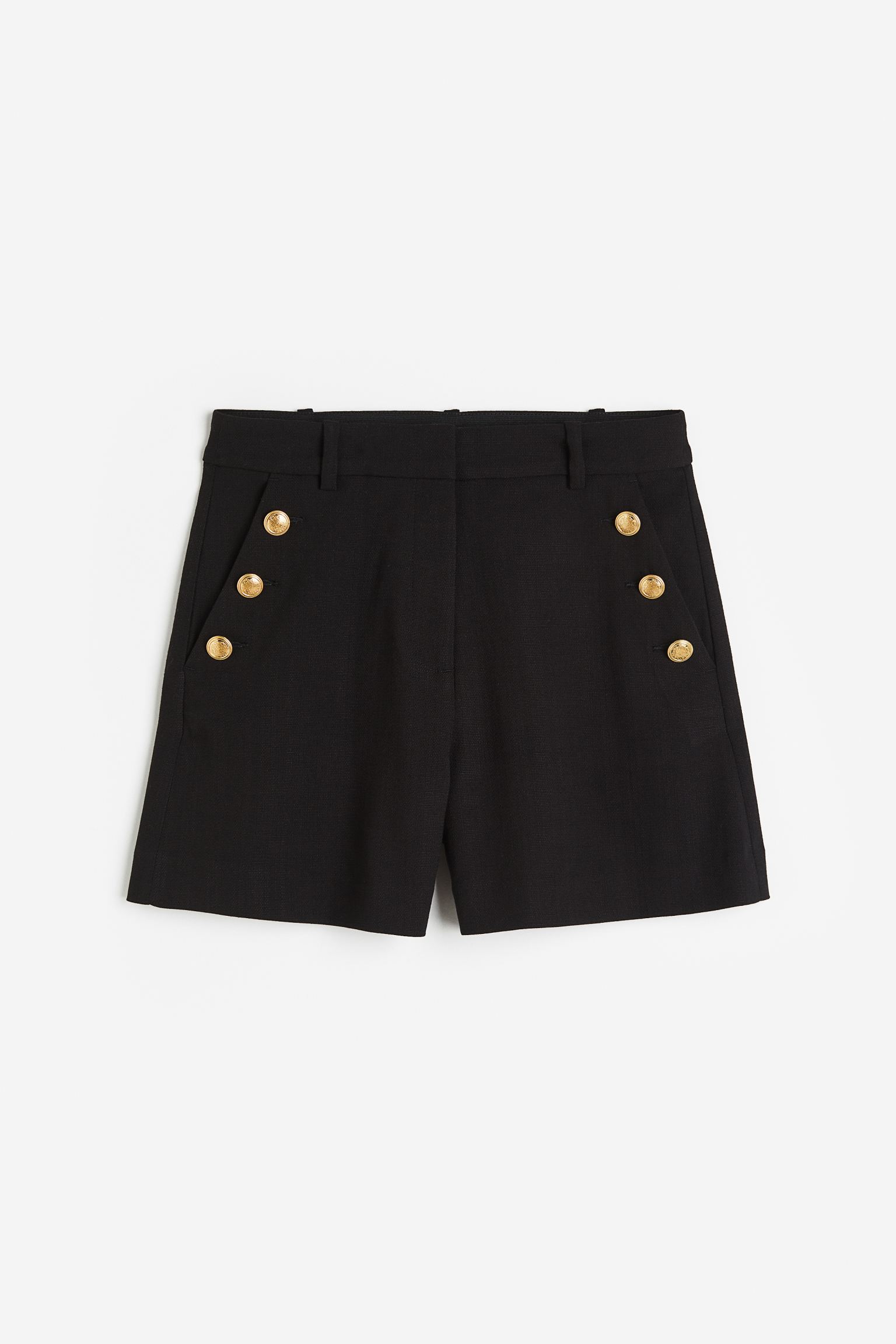 Button-detail shorts 
Button-detail shorts