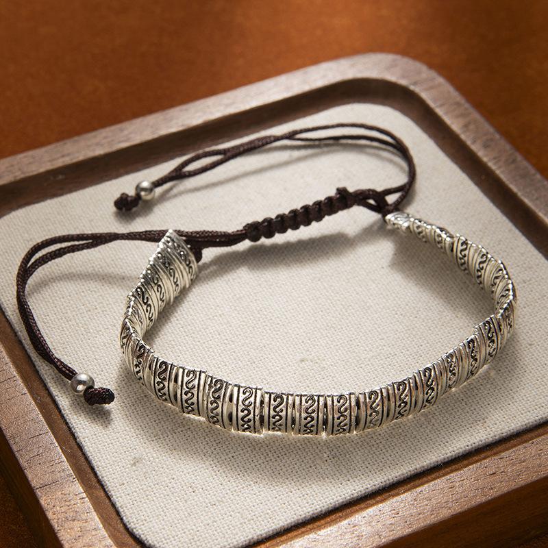 Niche Snake Bone Bracelet High-End Wind Small Fish Chain Bracelet Men S And Women S Fashion Versatile Hand Jewelry
Niche Snake Bone Bracelet High-End Wind Small Fish Chain Bracelet Men S And Women S Fashion Versatile Hand Jewelry