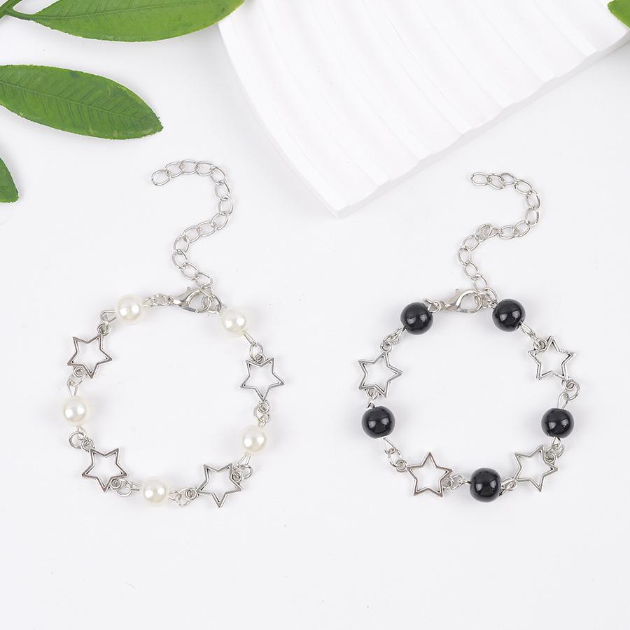 2 шт. Браслеты-цепочки в богемном стиле с искусственным жемчугом и звездами
2 шт. Браслеты-цепочки в богемном стиле с искусственным жемчугом и звездами