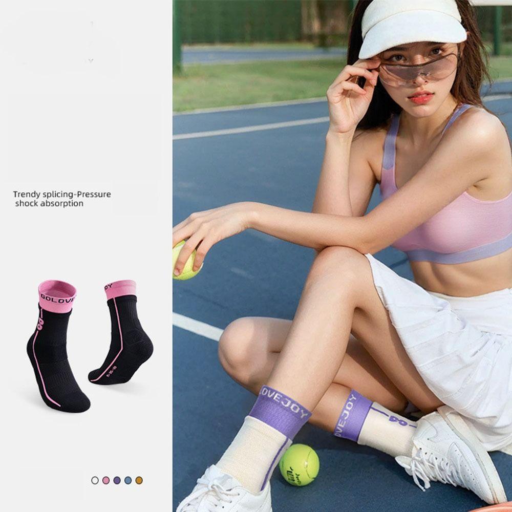 Wear-resistant Boneless Socks Absorbing Mid Tube Socks Comfortable Sports Socks Running фіолетовий
Wear-resistant Boneless Socks Absorbing Mid Tube Socks Comfortable Sports Socks Running фіолетовий