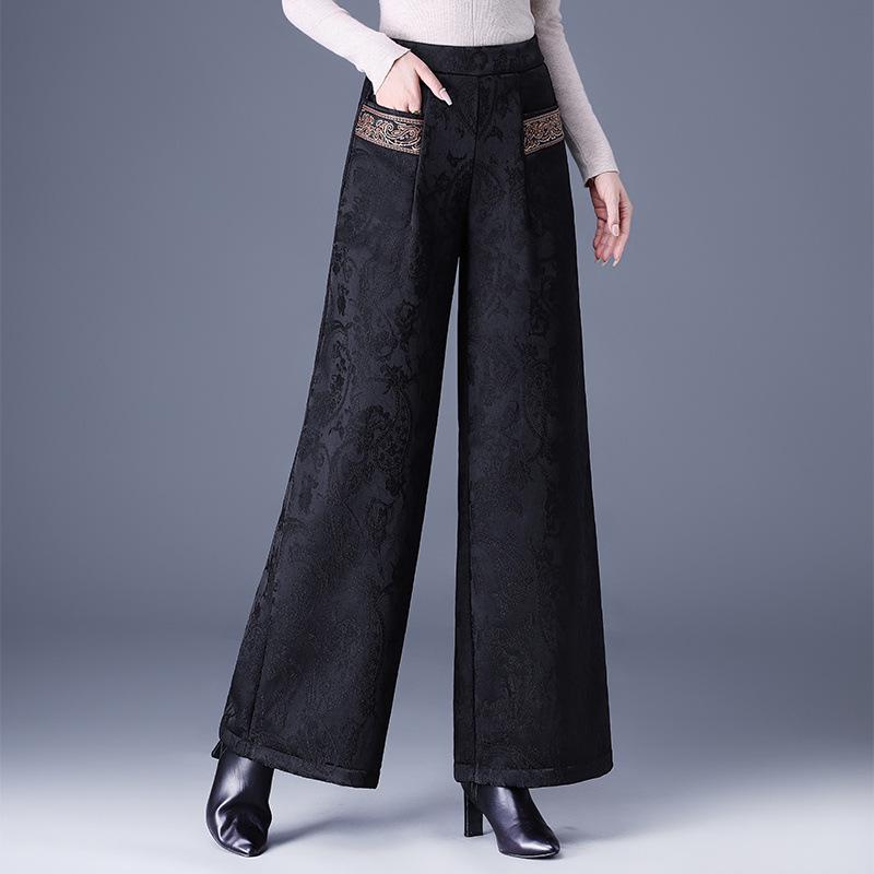 High-Waisted Slimming Jacquard Bootcut Trousers for Middle-Aged Women - Warm, Thick, Age-Reducing, New Chinese National Style. XL чорний
High-Waisted Slimming Jacquard Bootcut Trousers for Middle-Aged Women - Warm, Thick, Age-Reducing, New Chinese National Style. XL чорний
