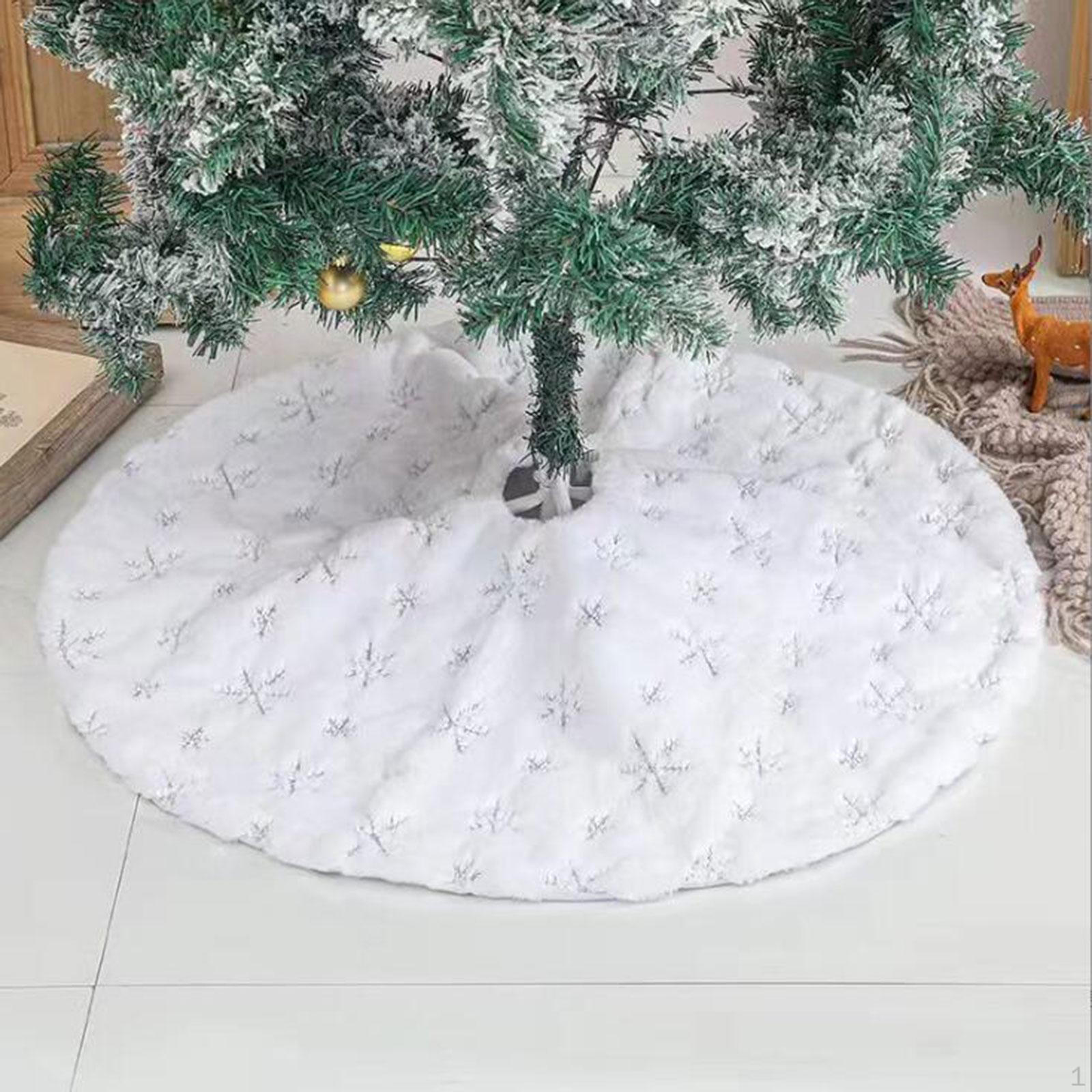 Christmas Tree Skirt Decoration Carpet Soft Faux Fur Xmas Mat Base Cover for Holiday Silver 78cm
Christmas Tree Skirt Decoration Carpet Soft Faux Fur Xmas Mat Base Cover for Holiday Silver 78cm