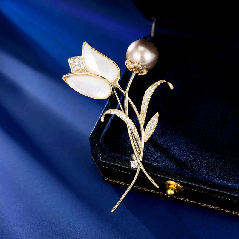 Элегантный темперамент, пальто высокого класса, аксессуары для пальто, жемчужный корсаж, женская натуральная перламутровая ракушка, брошь в виде цветка тюльпана
Элегантный темперамент, пальто высокого класса, аксессуары для пальто, жемчужный корсаж, женская натуральная перламутровая ракушка, брошь в виде цветка тюльпана