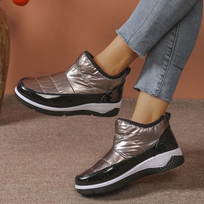 Зимние черные сноубутсы бархатные теплые на толстой подошве износостойкие хлопковые ботинки большого размера хлопковые ботинки женские зимние 42
Зимние черные сноубутсы бархатные теплые на толстой подошве износостойкие хлопковые ботинки большого размера хлопковые ботинки женские зимние 42