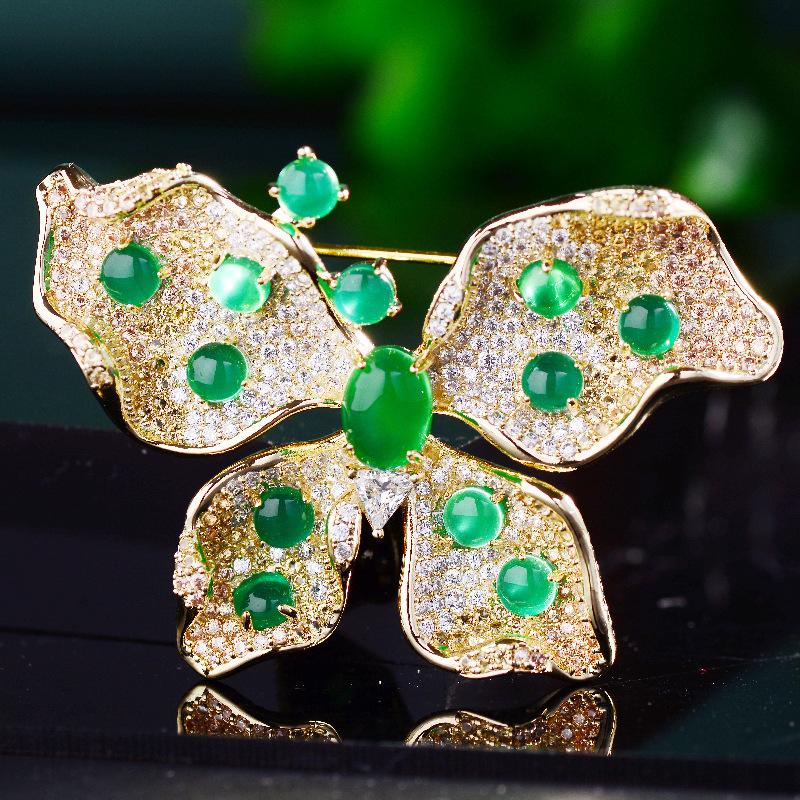 Новый национальный стиль Изумрудно-зеленая бабочка Циркон S925 Брошь Элегантная Атмосфера Одежда Бабочка Чхонсам Костюм Куртка Свитер Аксессуары 
Новый национальный стиль Изумрудно-зеленая бабочка Циркон S925 Брошь Элегантная Атмосфера Одежда Бабочка Чхонсам Костюм Куртка Свитер Аксессуары