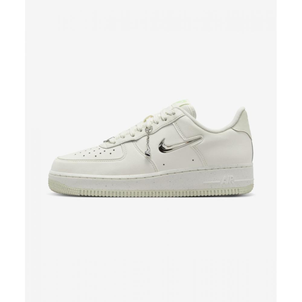 NIKE Air Force 1 07 Next Nature SE W Распродажа Sea Glass Bolt Vapor Green FN8540 100
NIKE Air Force 1 07 Next Nature SE W Распродажа Sea Glass Bolt Vapor Green FN8540 100