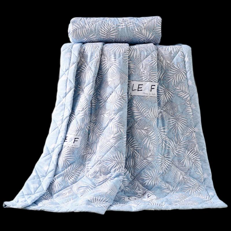 Tianqin Ice Silk Cooling Quilt
Tianqin Ice Silk Cooling Quilt