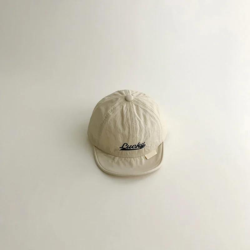 Summer Letter Baby Baseball Cap Quick Dry Infant Toddler Peaked Hat Soft Brim Baby Boys Girls Duck Tongue Cap 43-50CM fit 3-36M бежевый
Summer Letter Baby Baseball Cap Quick Dry Infant Toddler Peaked Hat Soft Brim Baby Boys Girls Duck Tongue Cap 43-50CM fit 3-36M бежевый