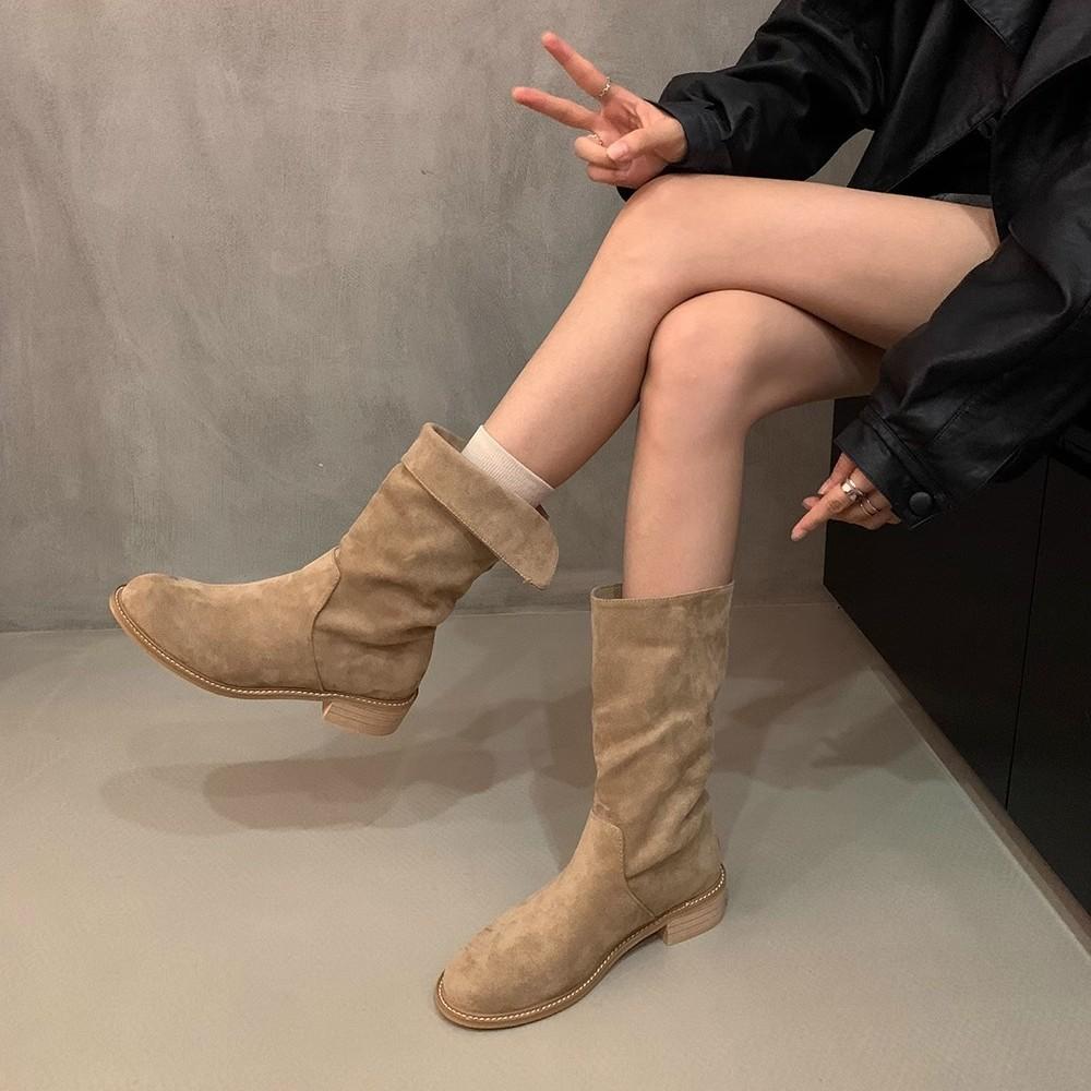 Pile boots thick heel short women s boots 2024 early autumn new suede khaki short boots western boots knight boots women 35 темно-коричневого
Pile boots thick heel short women s boots 2024 early autumn new suede khaki short boots western boots knight boots women 35 темно-коричневого