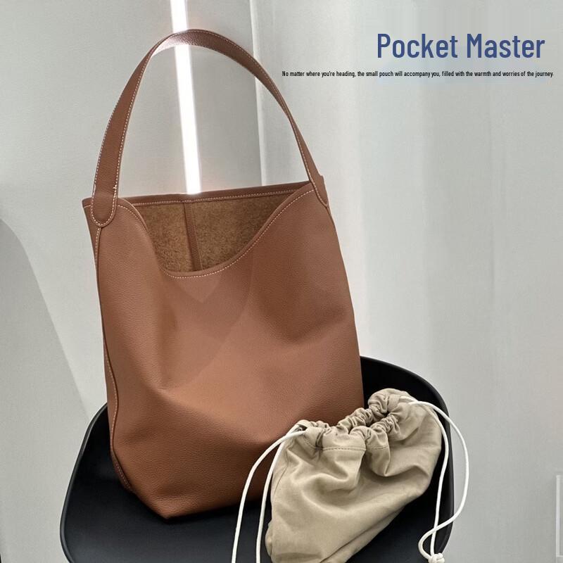 Dou Xiaozhu Genuine Leather Commuter Tote & Shoulder Bag 31x32x12cm
Dou Xiaozhu Genuine Leather Commuter Tote & Shoulder Bag 31x32x12cm