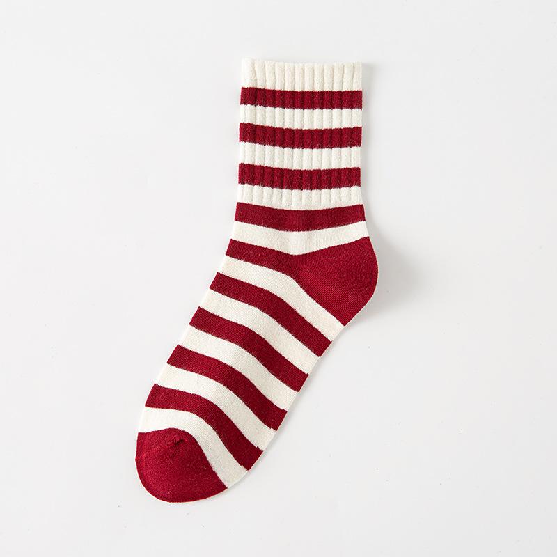 Осенние и зимние повседневные универсальные носки Ангола красного цвета до середины икры модные чулки без косточек One size
Осенние и зимние повседневные универсальные носки Ангола красного цвета до середины икры модные чулки без косточек One size