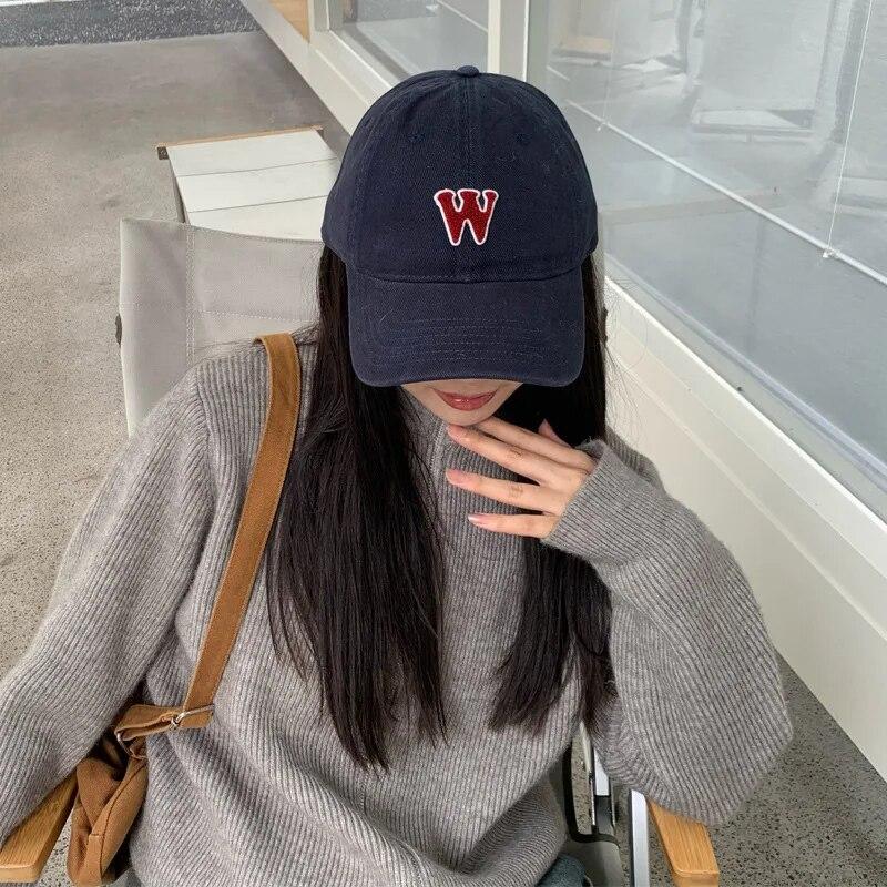 Новая бейсбольная кепка с буквой W для мужчин и женщин, однотонная хлопковая шляпа Snapback с хвостиком, унисекс, спортивный солнцезащитный козырек на открытом воздухе, кепка дальнобойщика в стиле хип-хоп Adjustable темно-синий
Новая бейсбольная кепка с буквой W для мужчин и женщин, однотонная хлопковая шляпа Snapback с хвостиком, унисекс, спортивный солнцезащитный козырек на открытом воздухе, кепка дальнобойщика в стиле хип-хоп Adjustable темно-синий