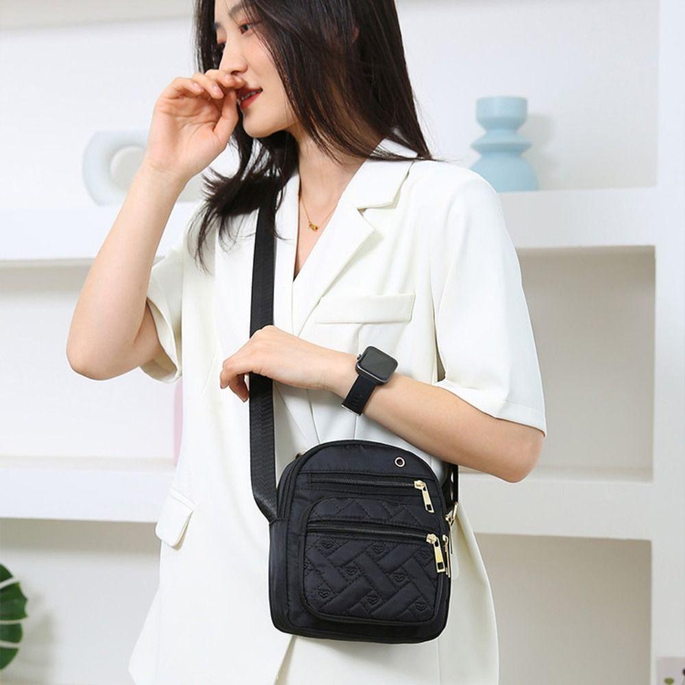 Four-layer Zipper Crossbody Bag Five-layer Small Phone Bag Portable Shoulder Bag Grocery Handbags Navy(Four-layer)
Four-layer Zipper Crossbody Bag Five-layer Small Phone Bag Portable Shoulder Bag Grocery Handbags Navy(Four-layer)