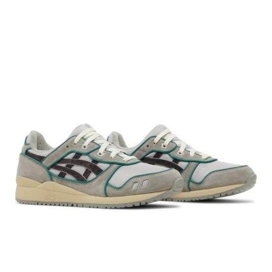 ASICS Pleasures x Gel Lyte 3 OG Quiet Grey 1201A676-020 EU 44.5 сірий
ASICS Pleasures x Gel Lyte 3 OG Quiet Grey 1201A676-020 EU 44.5 сірий