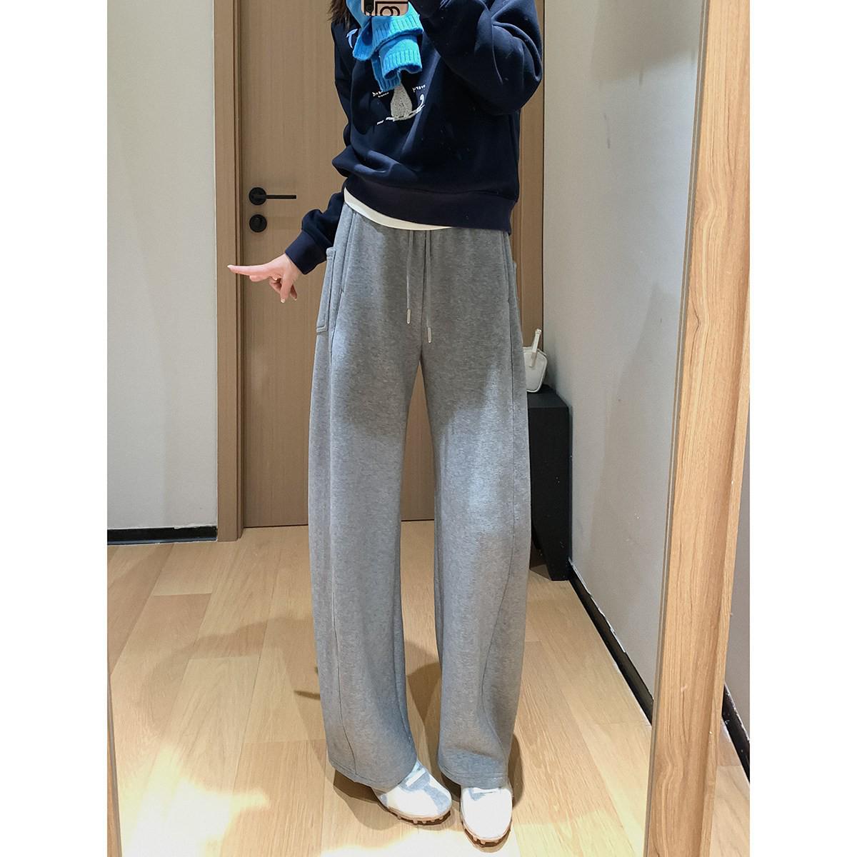 Spring s Arrival: Women s Wide-Leg Cocoon Sweatpants with Plush Velvet, Spliced Design & Side Pockets Medium серый
Spring s Arrival: Women s Wide-Leg Cocoon Sweatpants with Plush Velvet, Spliced Design & Side Pockets Medium серый