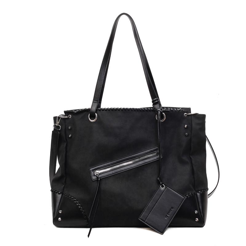 Fashi Early Spring Casual Large Capacity Shoulder Bags 2026 High Quality Sweet Super Cool Hot Trendy Women s Crossbody Bags чёрный
Fashi Early Spring Casual Large Capacity Shoulder Bags 2026 High Quality Sweet Super Cool Hot Trendy Women s Crossbody Bags чёрный