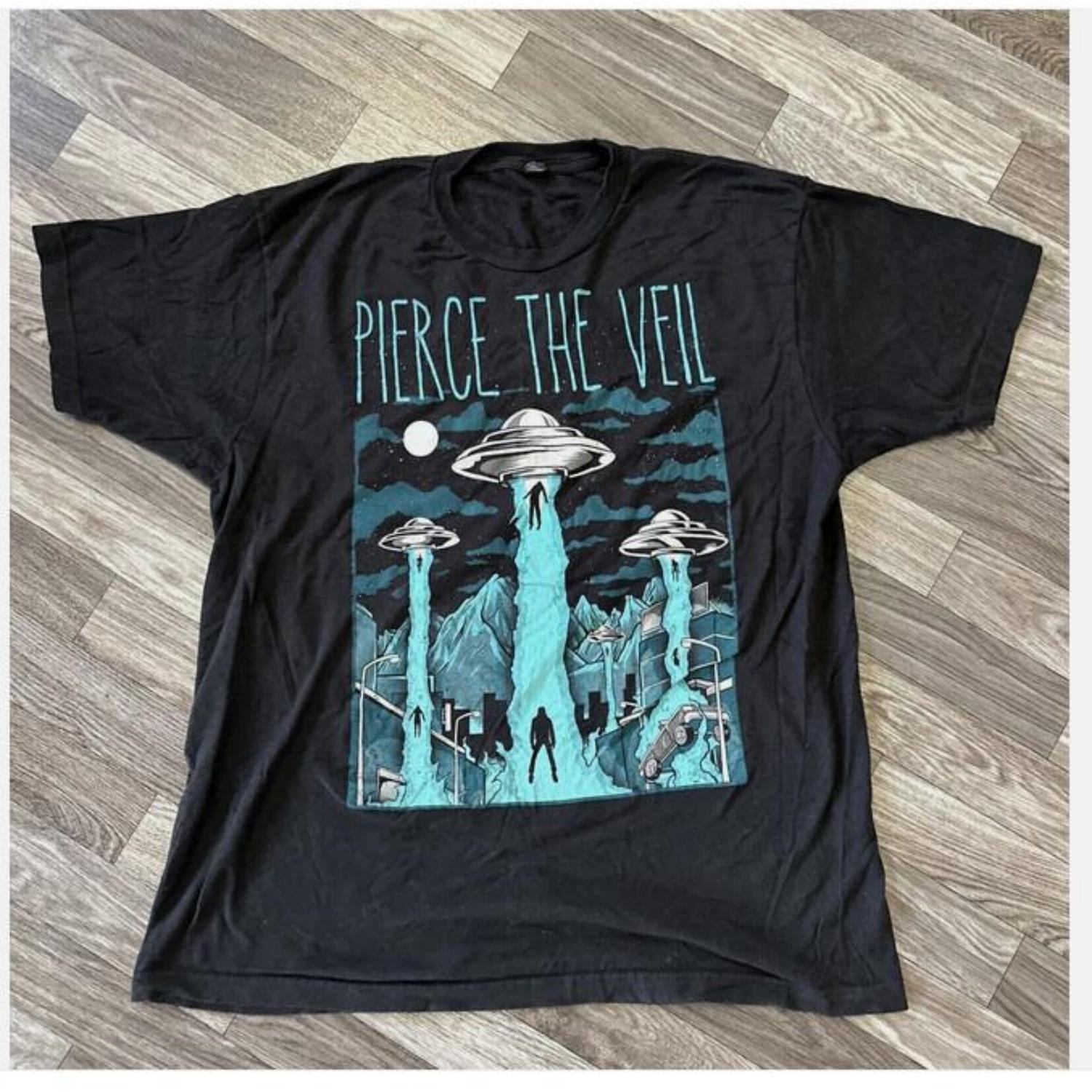 Pierce The Veil Band Tour Shirt Unisex T-Shirt XXXXXL
Pierce The Veil Band Tour Shirt Unisex T-Shirt XXXXXL