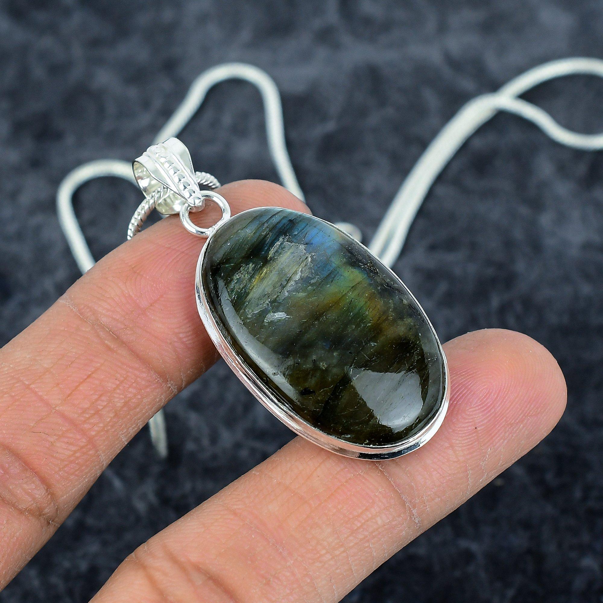 Labradorite Gemstone Handmade 925 Sterling Silver Jewelry Pendant 2.05 M-2848
Labradorite Gemstone Handmade 925 Sterling Silver Jewelry Pendant 2.05 M-2848