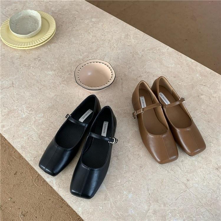 Single shoes women s 2025 summer new square head ladyshoes women s thick heel one-word buckle belt square buckle women s single shoes 40 темно-коричневого кольору
Single shoes women s 2025 summer new square head ladyshoes women s thick heel one-word buckle belt square buckle women s single shoes 40 темно-коричневого кольору