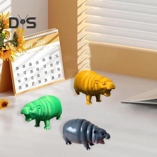 Moo Deng Hippo Figure Маленькая фигурка бегемота из смолы Настольная скульптура бегемота Домашнее украшение для книжной полки в спальне 8 cm серый
Moo Deng Hippo Figure Маленькая фигурка бегемота из смолы Настольная скульптура бегемота Домашнее украшение для книжной полки в спальне 8 cm серый